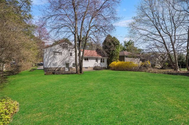 193 Pinewood Road, Hartsdale, NY 10530