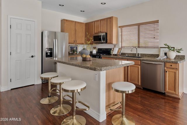 3527 E CLAXTON Avenue, Gilbert, AZ 85297