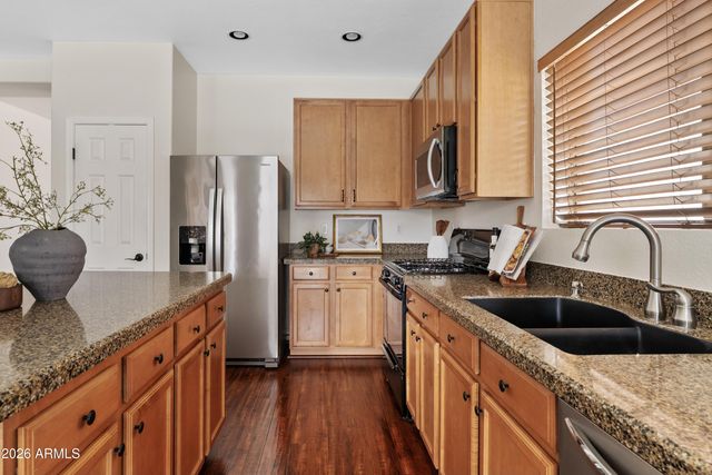 3527 E CLAXTON Avenue, Gilbert, AZ 85297