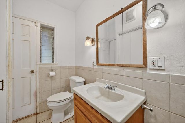 2036 Lewis Rd, Wheatland, CA 95692