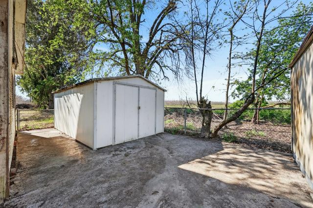 2036 Lewis Rd, Wheatland, CA 95692