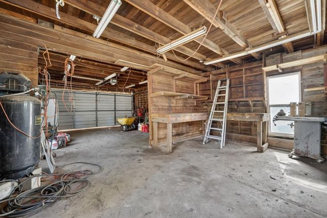 2036 Lewis Rd, Wheatland, CA 95692