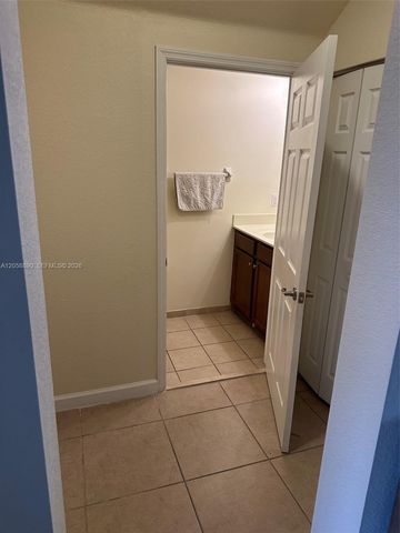 17089 SW 93rd Street 17089, Miami, FL 33196