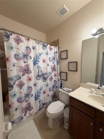 17089 SW 93rd Street 17089, Miami, FL 33196