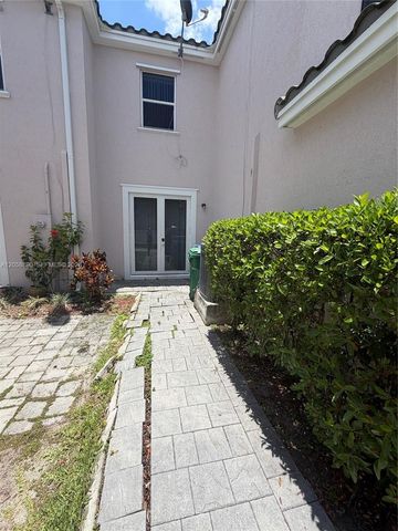 17089 SW 93rd Street 17089, Miami, FL 33196