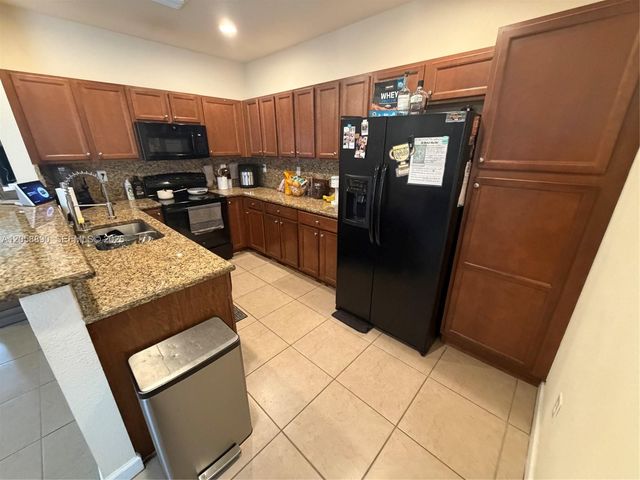17089 SW 93rd Street 17089, Miami, FL 33196