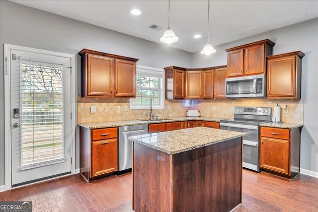 600 Post Oak Way, Warner Robins, GA 31088