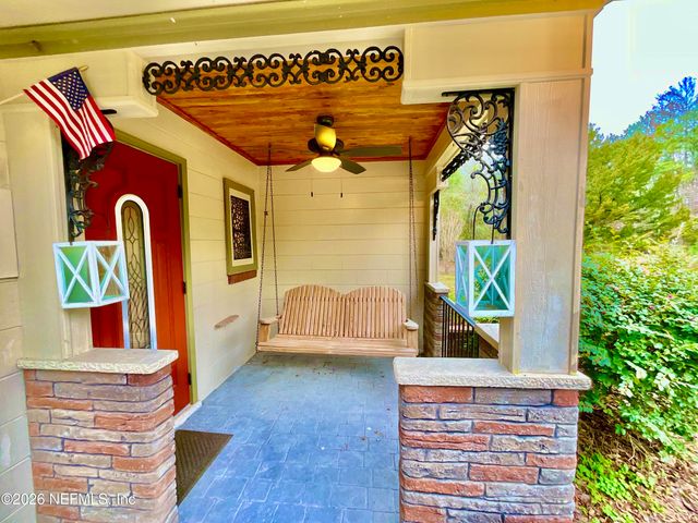 17221 NE 77TH Lane, Hawthorne, FL 32640