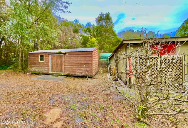 17221 NE 77TH Lane, Hawthorne, FL 32640