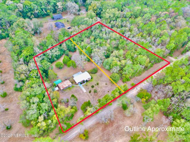 17221 NE 77TH Lane, Hawthorne, FL 32640