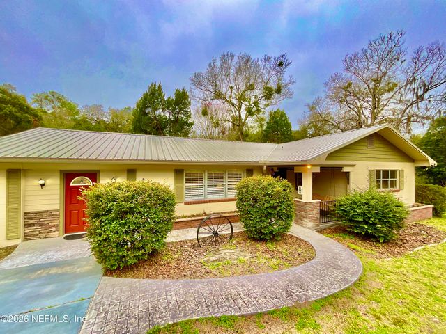 17221 NE 77TH Lane, Hawthorne, FL 32640