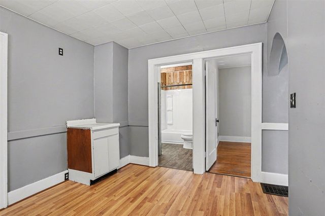 1177 Emerson Avenue, Muskegon, MI 49442