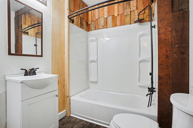 1177 Emerson Avenue, Muskegon, MI 49442