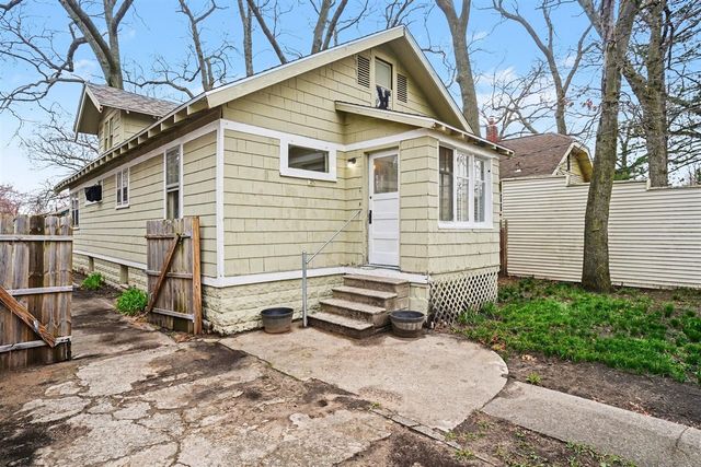 1177 Emerson Avenue, Muskegon, MI 49442