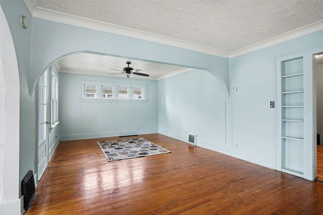 1177 Emerson Avenue, Muskegon, MI 49442