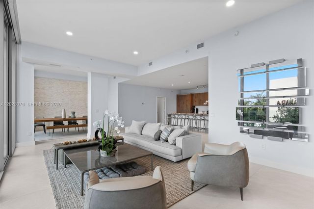 650 NE 32nd St BH4, Miami, FL 33137