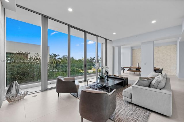 650 NE 32nd St BH4, Miami, FL 33137