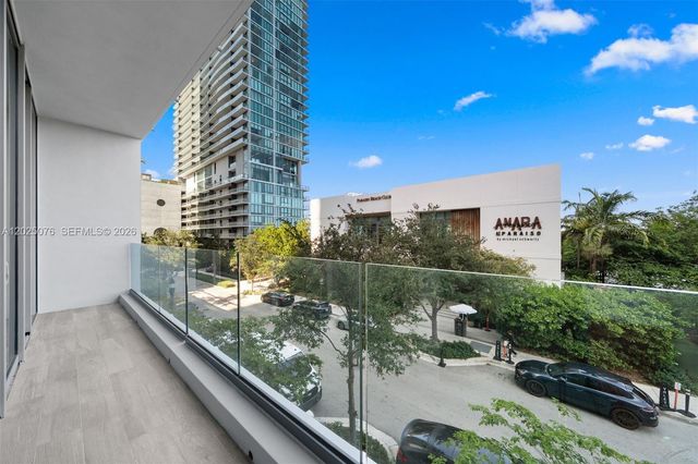 650 NE 32nd St BH4, Miami, FL 33137
