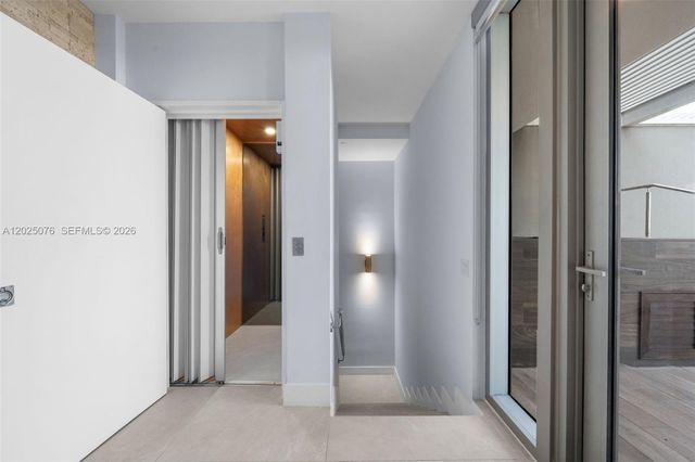650 NE 32nd St BH4, Miami, FL 33137