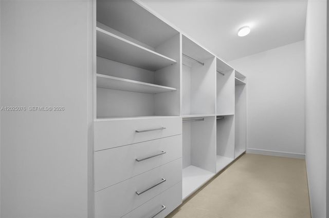 650 NE 32nd St BH4, Miami, FL 33137