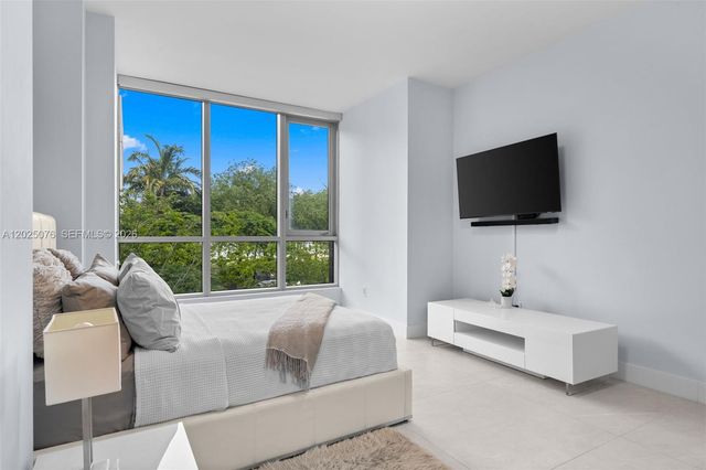 650 NE 32nd St BH4, Miami, FL 33137