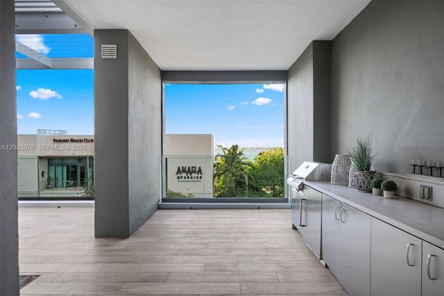 650 NE 32nd St BH4, Miami, FL 33137