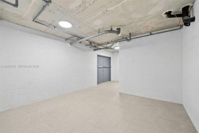 650 NE 32nd St BH4, Miami, FL 33137