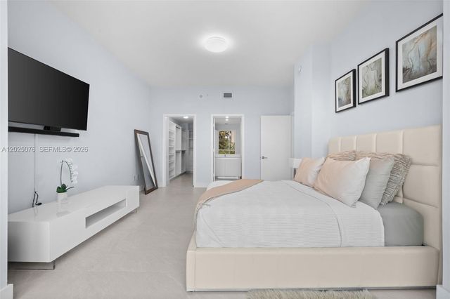 650 NE 32nd St BH4, Miami, FL 33137