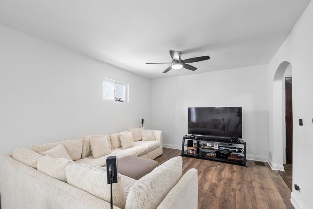 10904 S Kedzie Avenue, Chicago, IL 60655