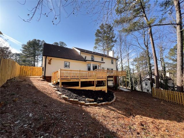 2388 Dakota SW Trail, Lilburn, GA 30047