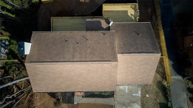 2388 Dakota SW Trail, Lilburn, GA 30047