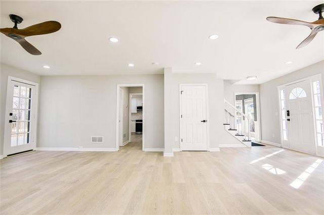 2388 Dakota SW Trail, Lilburn, GA 30047