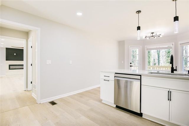 2388 Dakota SW Trail, Lilburn, GA 30047