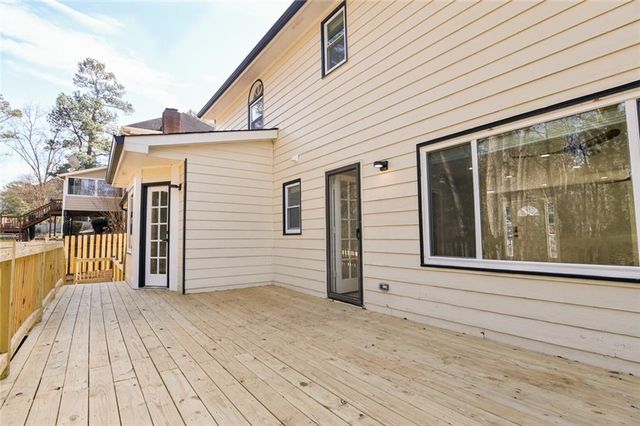 2388 Dakota SW Trail, Lilburn, GA 30047