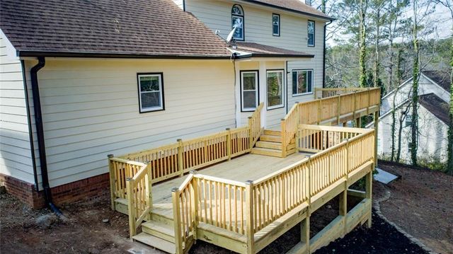 2388 Dakota SW Trail, Lilburn, GA 30047