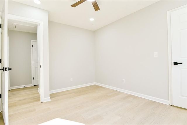 2388 Dakota SW Trail, Lilburn, GA 30047