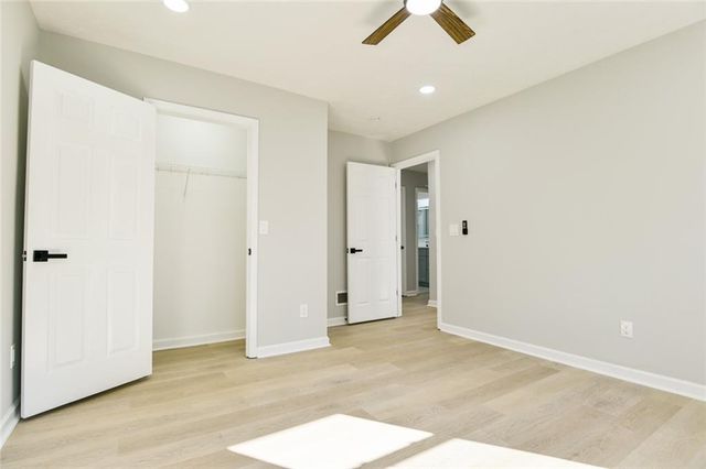 2388 Dakota SW Trail, Lilburn, GA 30047