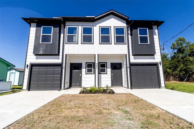 9821 Richcroft Street, Houston, TX 77029