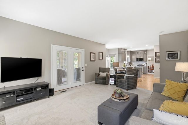 7607 Providence Woods Court, West Chester, OH 45069