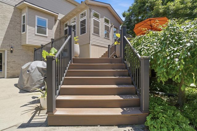 7607 Providence Woods Court, West Chester, OH 45069