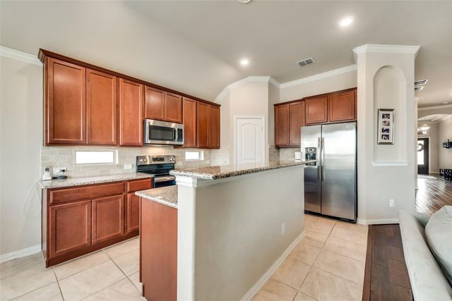 225 Churchill Drive, Fate, TX 75189