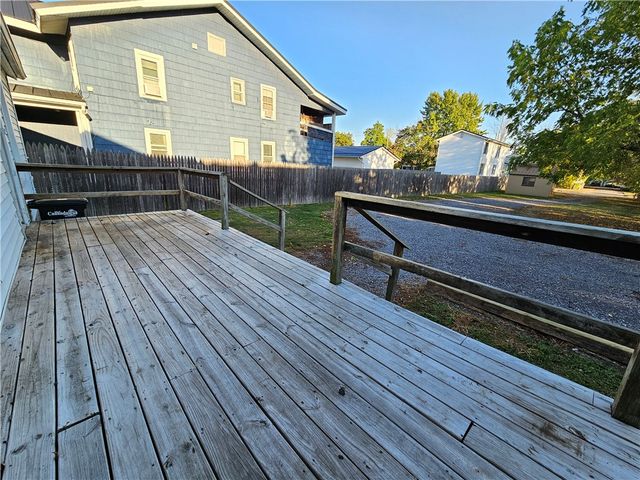 25 Saltonstall St, Canandaigua City, NY 14424
