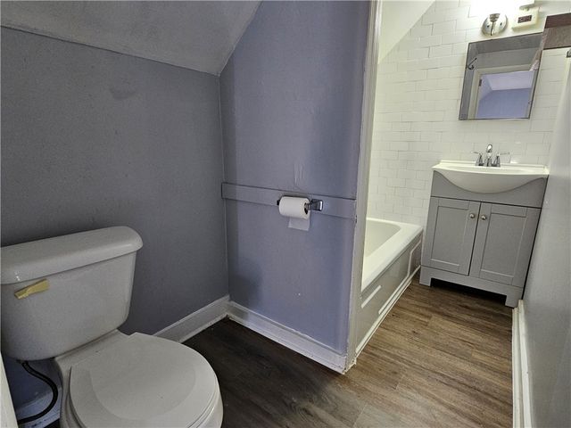 25 Saltonstall St, Canandaigua City, NY 14424