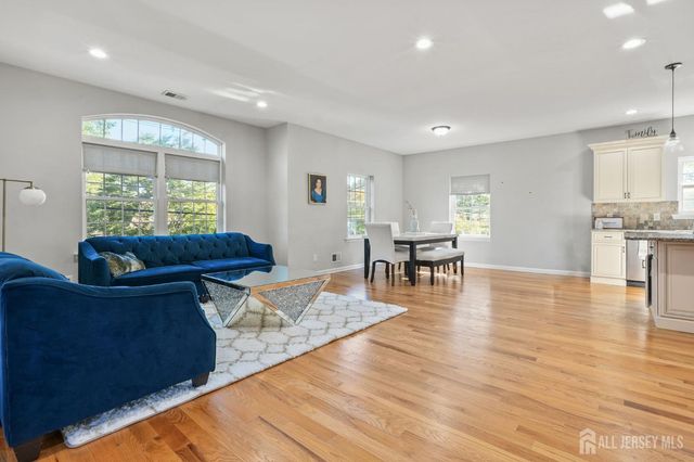 1718 WEST 4TH Street, Piscataway, NJ 08854