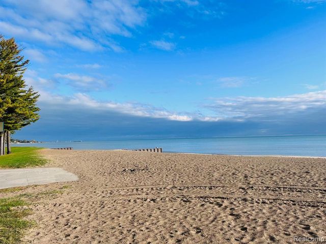 6103 Lakeshore Road 122, Lexington, MI 48450