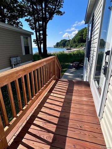 6103 Lakeshore Road 122, Lexington, MI 48450