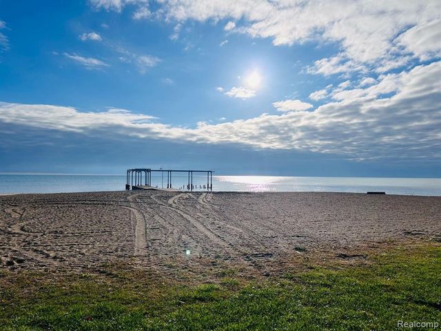 6103 Lakeshore Road 122, Lexington, MI 48450