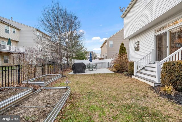 10 SOUTH AVE, Swedesboro, NJ 08085