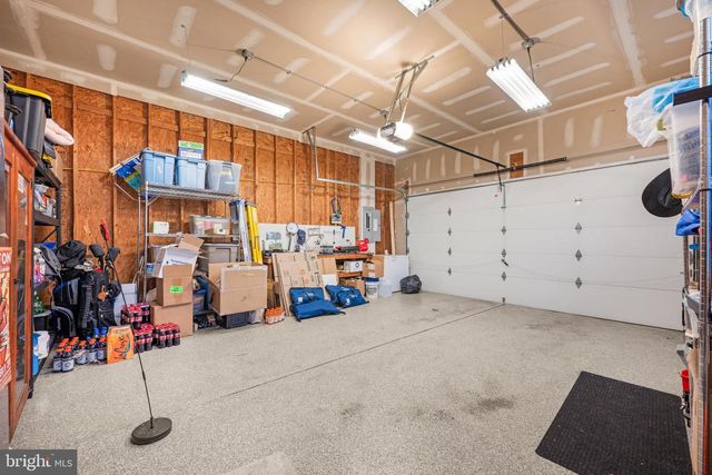 10 SOUTH AVE, Swedesboro, NJ 08085