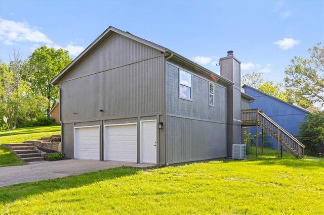 7510 Orient Avenue, Kansas City, KS 66112